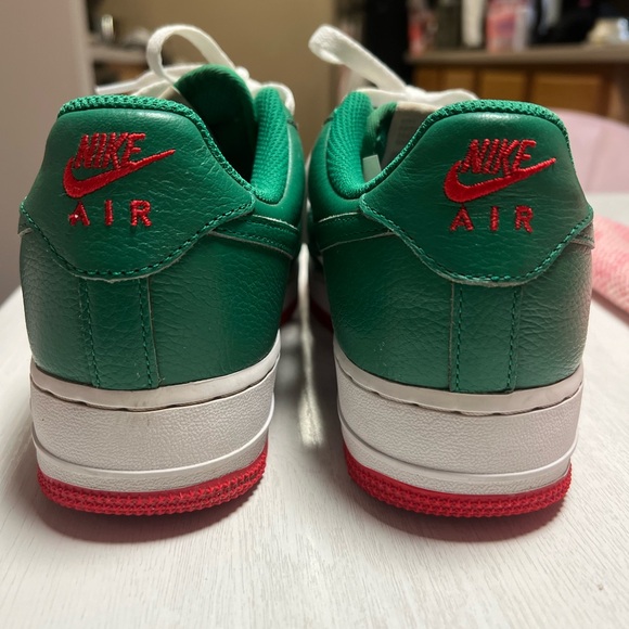 Custom Air Force One’s Green and White Sneakers with Red Soles - Picture 5 of 6
